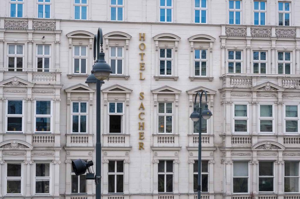 Is Vienna or Salzburg better: Which Austrian City should you visit?