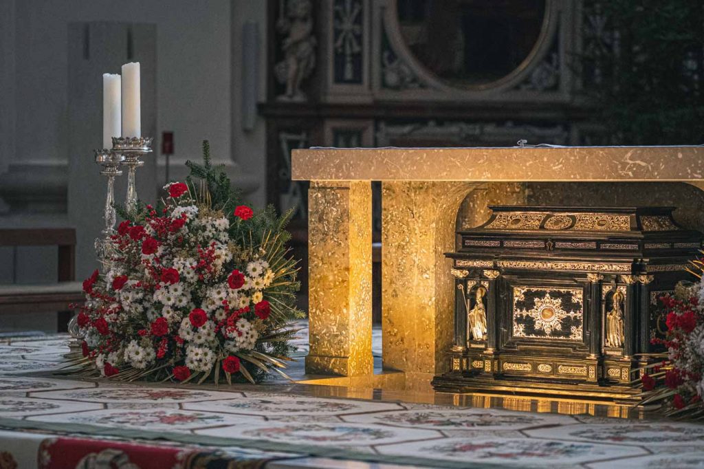 Salzburger Dom: The Unofficial Guide to the Salzburg Cathedral