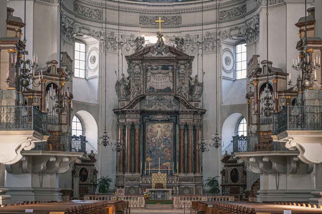 Salzburger Dom: The Unofficial Guide to the Salzburg Cathedral
