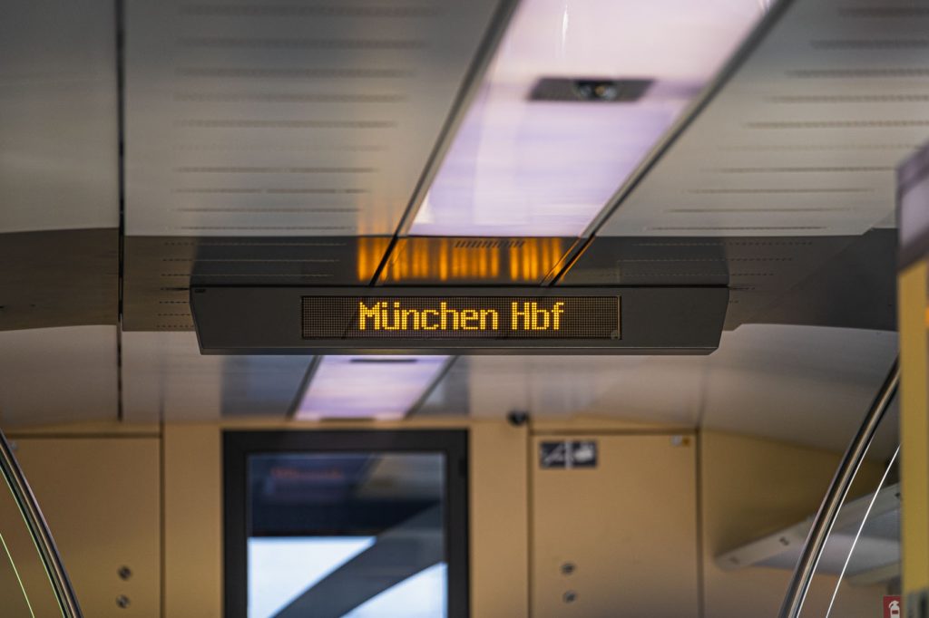 Getting from Munich to Salzburg (including from Munich Airport)